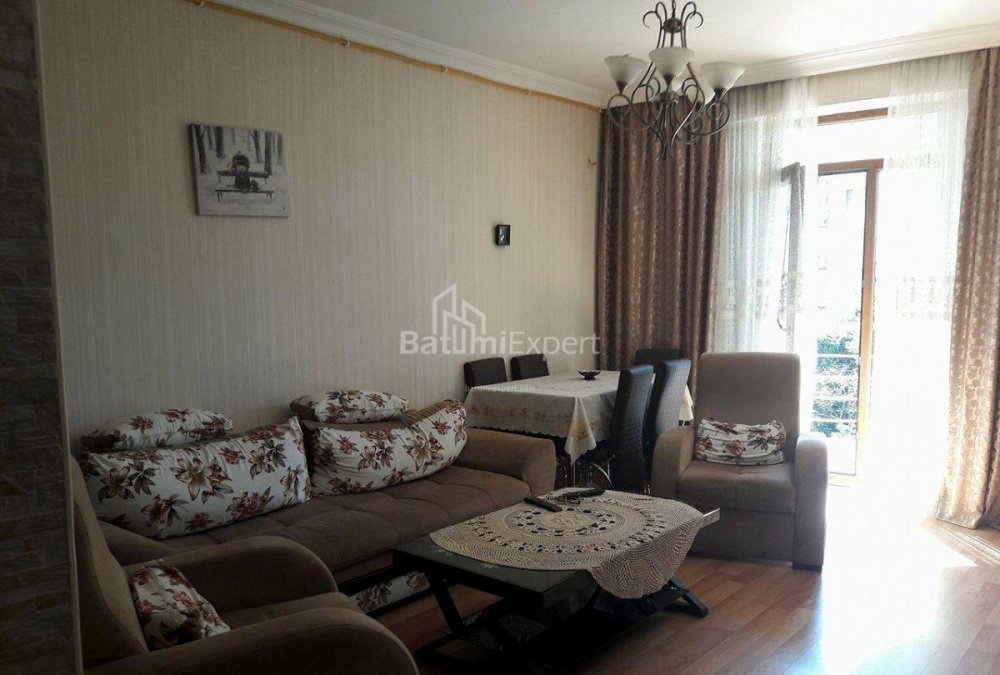 דירה 70 מ"ר - יוריבסקאיה, Batumi, גאורגיה