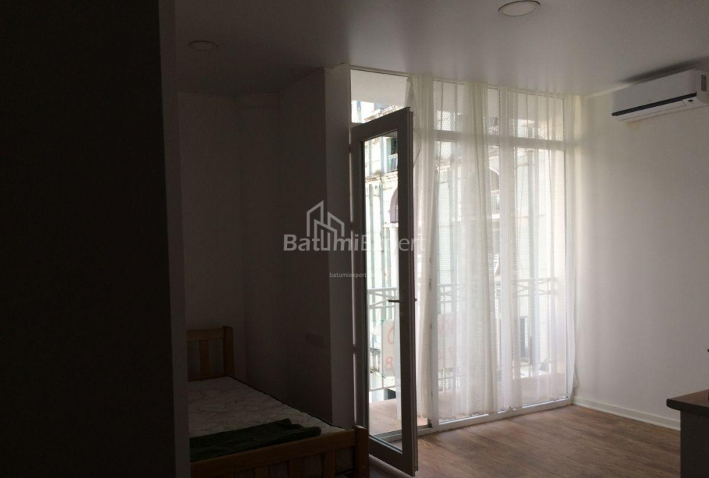 דירה 33 מ"ר - יוריבסקאיה, Batumi, גאורגיה