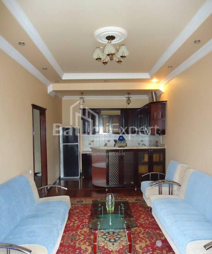 דירה 58 מ"ר - שריף חימשיאשווילי, Batumi, גאורגיה