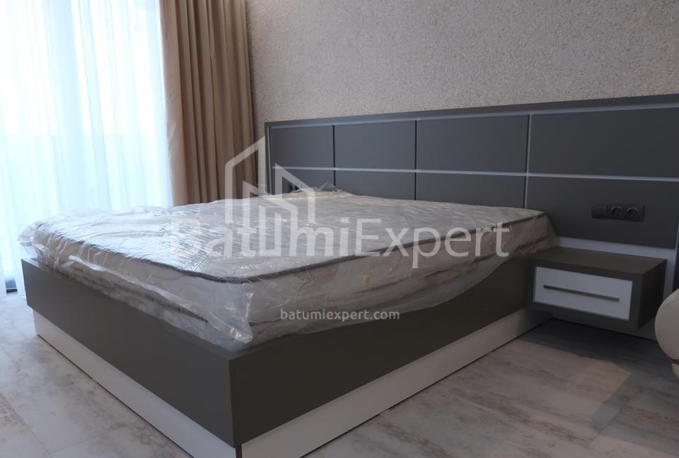 דירה 38 מ"ר - ניקו פירוסמני, Batumi, גאורגיה