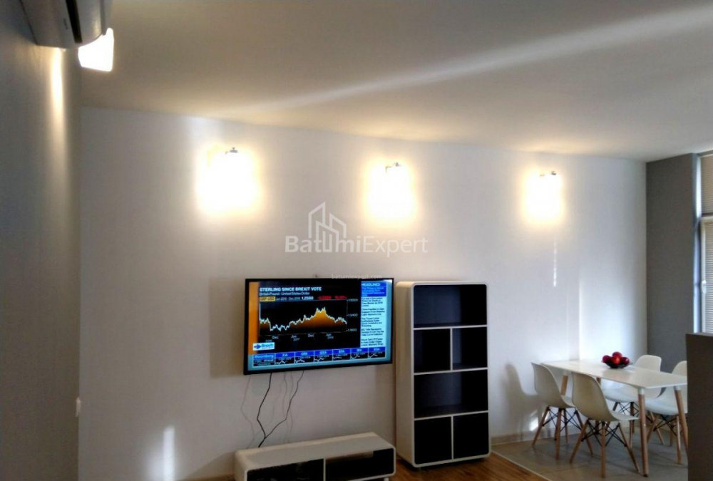 דירה 80 מ"ר - אלכסנדרה פושקין, Batumi, גאורגיה