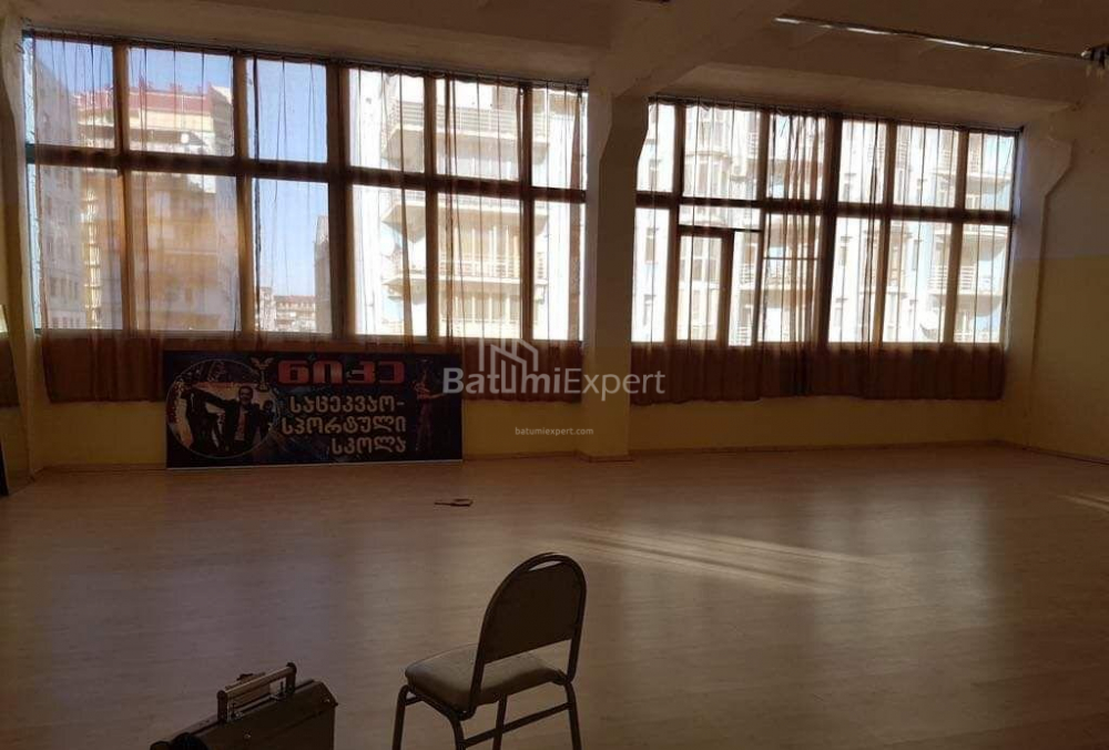 דירה 150 מ"ר - זוראבה גורגילדזה, Batumi, גאורגיה