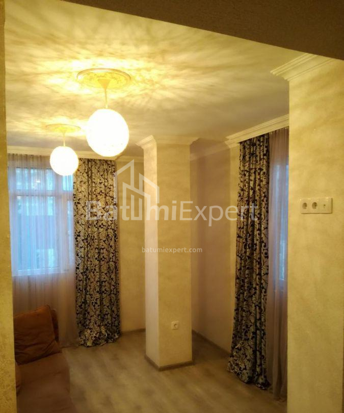 דירה 28 מ"ר - יוריבסקאיה, Batumi, גאורגיה