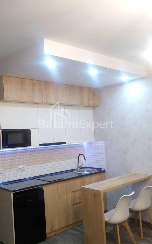 דירה 33 מ"ר - שריף חימשיאשווילי, Batumi, גאורגיה