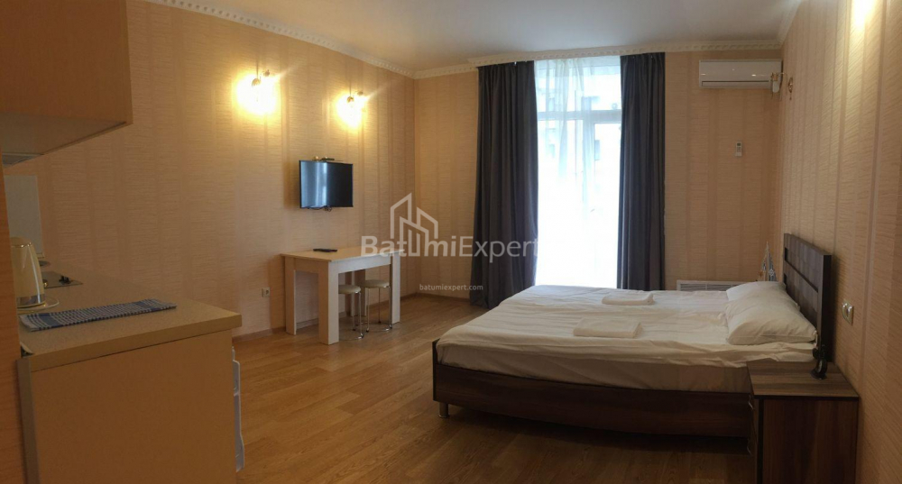 דירה 33 מ"ר - שריף חימשיאשווילי, Batumi, גאורגיה