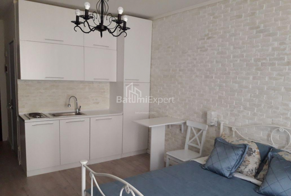 דירה 33 מ"ר - שריף חימשיאשווילי, Batumi, גאורגיה