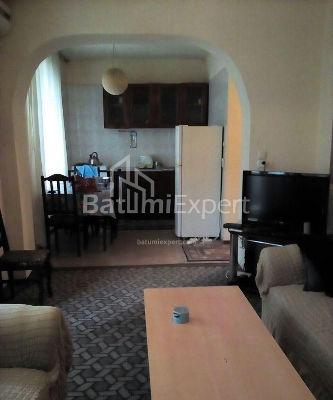 דירה 55 מ"ר - שריף חימשיאשווילי, Batumi, גאורגיה