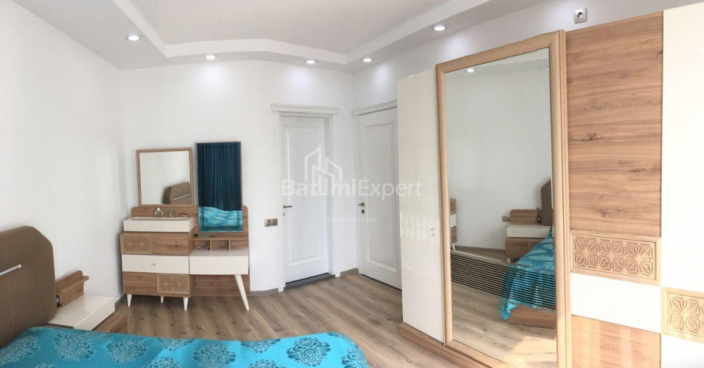 דירה 126 מ"ר - יוסף קובלדזה, Batumi, גאורגיה