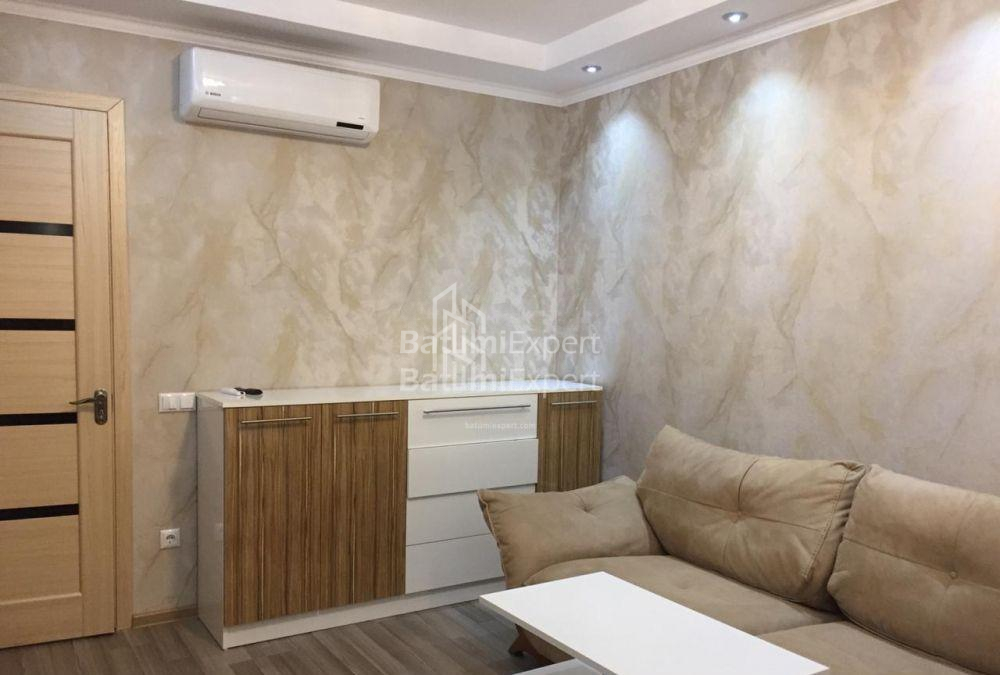 דירה 72 מ"ר - יוסף קובלדזה, Batumi, גאורגיה