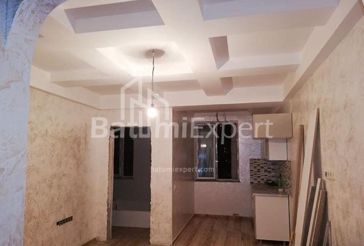 דירה 35 מ"ר - איבן ג'אוואחישווילי, בטומי, גאורגיה