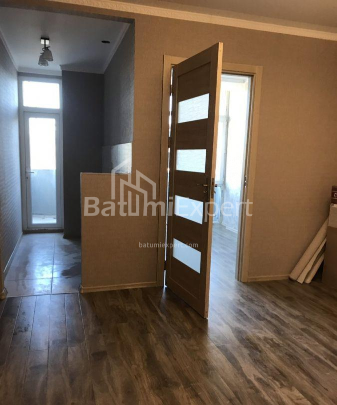 דירה 40 מ"ר - יוסף קובלדזה, Batumi, גאורגיה
