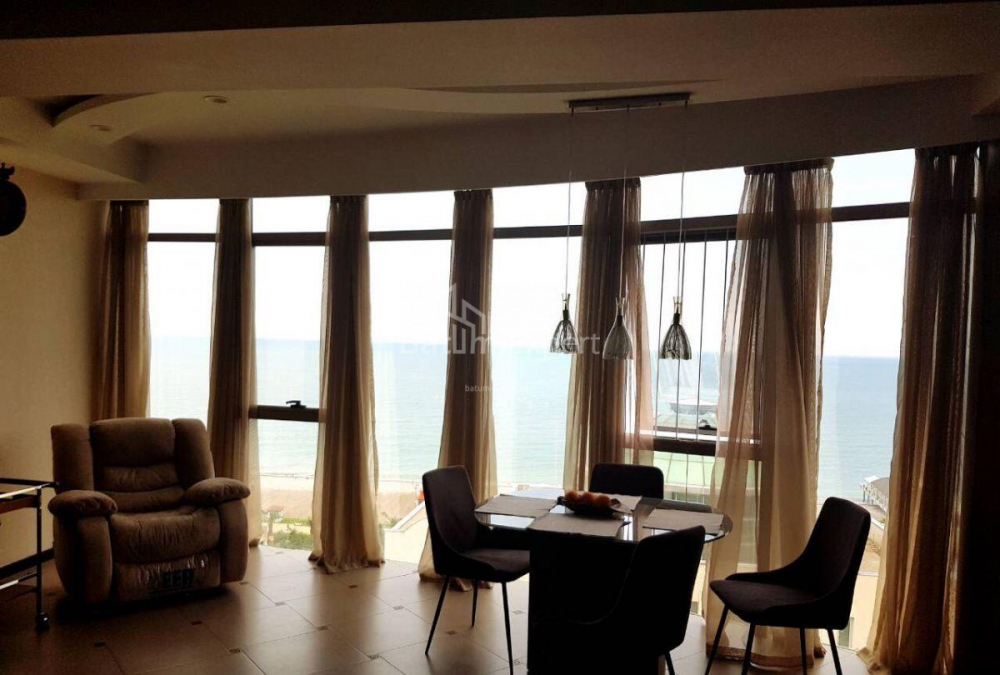 דירה 128 מ"ר - זוראבה גורגילדזה, Batumi, גאורגיה