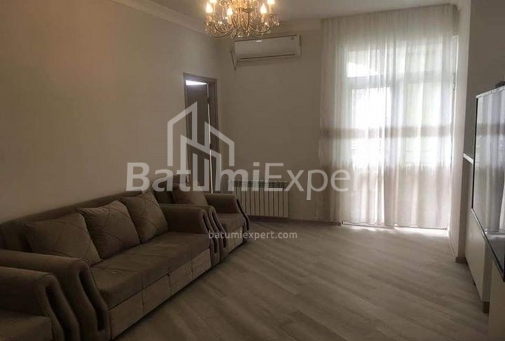 דירה 80 מ"ר - יוריבסקאיה, Batumi, גאורגיה