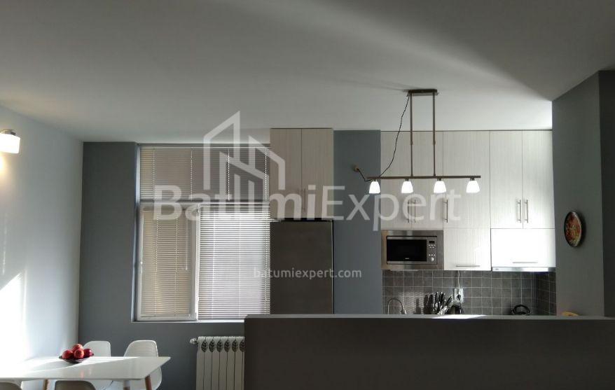 דירה 80 מ"ר - אלכסנדרה פושקין, Batumi, גאורגיה