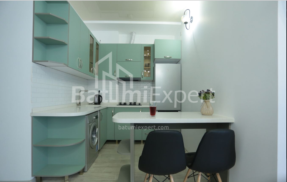 דירה 40 מ"ר - פטרה בגרציוני, בטומי, גאורגיה