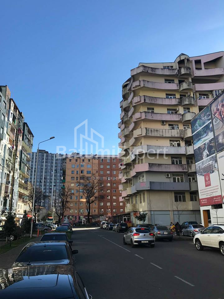 דירה 380 מ"ר - זוראבה גורגילדזה, Batumi, גאורגיה