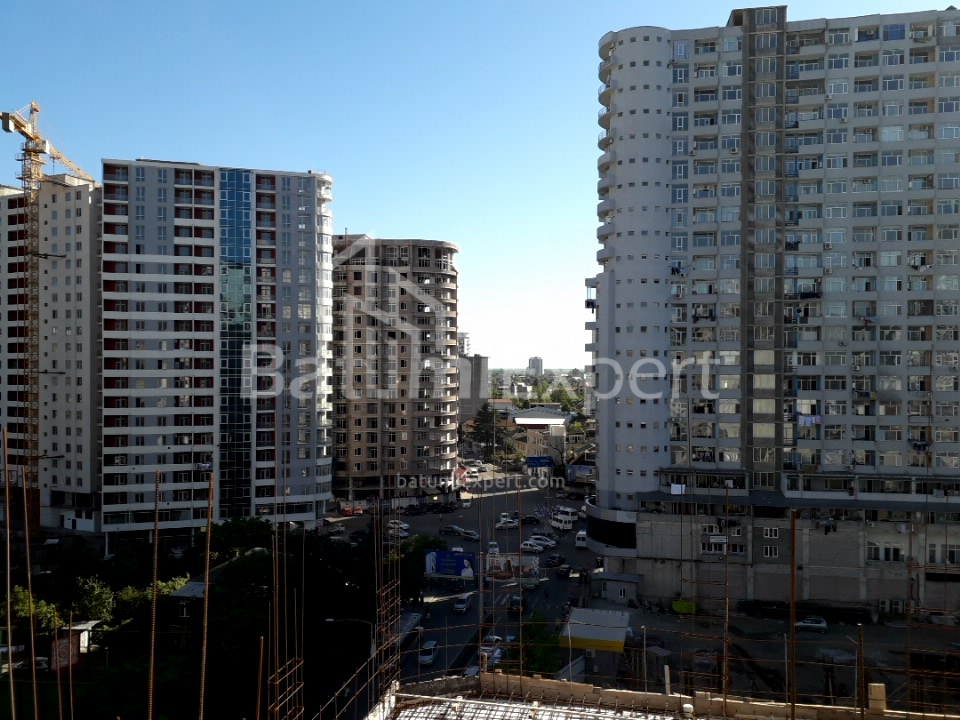 דירה 96 מ"ר - טבל-אבוזרידזה, בטומי, גאורגיה