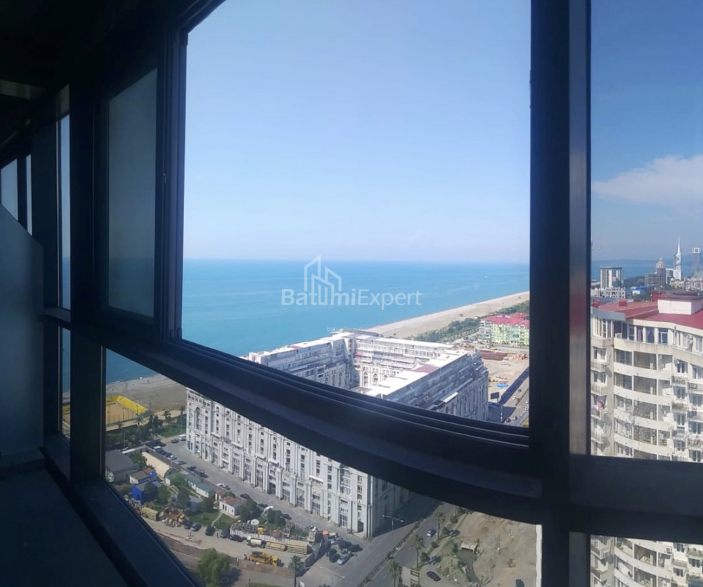 דירה 30 מ"ר - שריף חימשיאשווילי, בטומי, גאורגיה