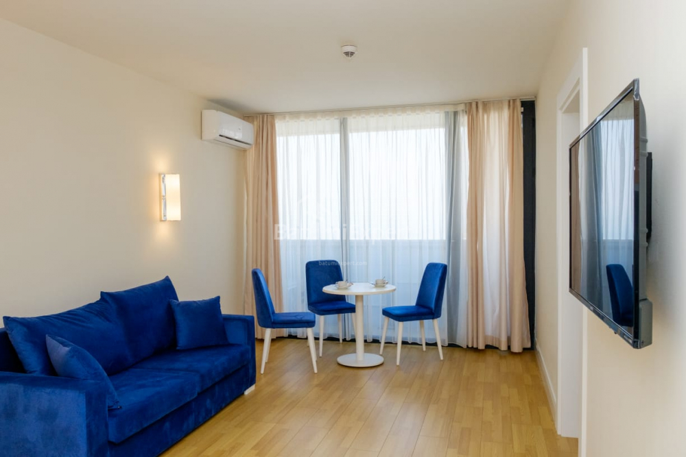 דירה 44 מ"ר - שריף חימשיאשווילי, בטומי, גאורגיה
