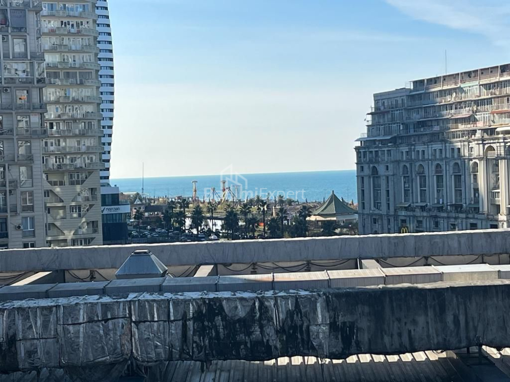 דירה 326.5 מ"ר - זוראבה גורגילדזה, בטומי, גאורגיה