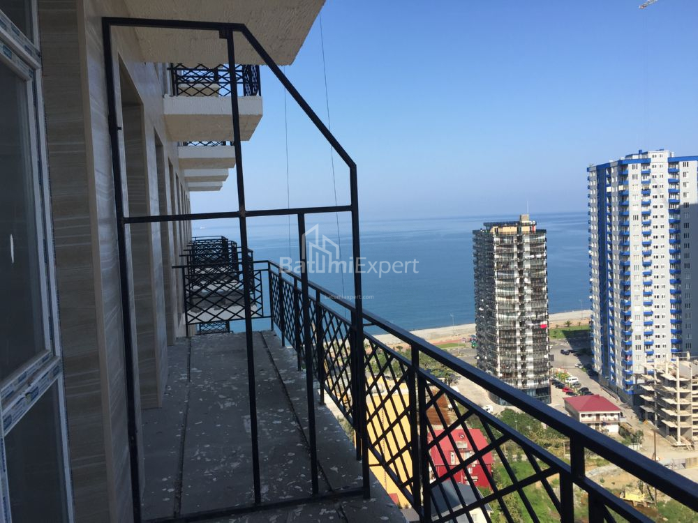 דירה 38.4 מ"ר - שריף חימשיאשווילי, בטומי, גאורגיה