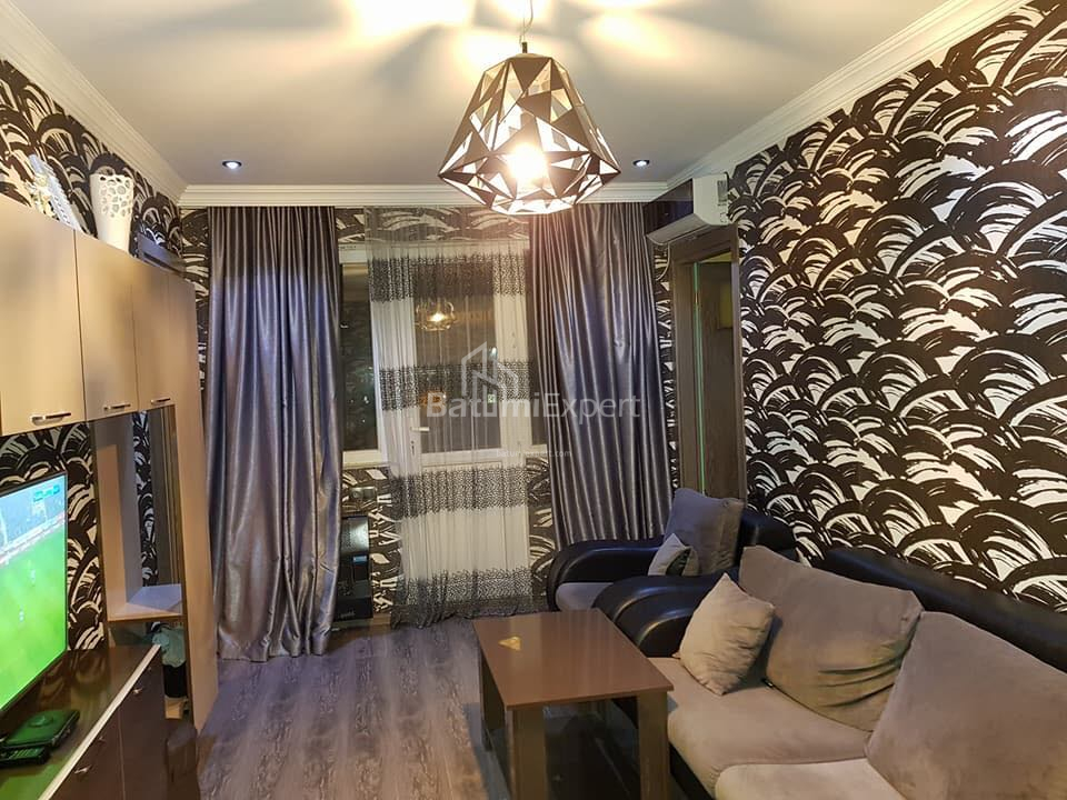 דירה 84 מ"ר - איבן ג'אוואחישווילי, Batumi, גאורגיה