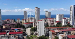 דירה 60 מ"ר - ניקו פירוסמני, בטומי, גאורגיה
