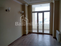 דירה 72 מ"ר - פטרה מליקשווילי, Batumi, גאורגיה