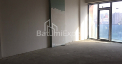 דירה 47.65 מ"ר - לך ומריה קצ'ינסקי, Batumi, גאורגיה