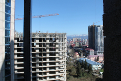 דירה 30.7 מ"ר - סמטת הגיבורים, בטומי, גאורגיה