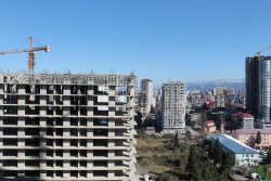 דירה 57.1 מ"ר - סמטת הגיבורים, בטומי, גאורגיה