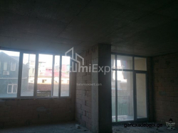 דירה 1-комн 66 m² - המלך פרנבאז, Batumi