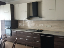 דירה 3-комн 86 m² - Giorgi Brtskinvale, Batumi