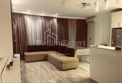 דירה 150 מ"ר - וכטנג גורגסלי, Batumi, גאורגיה
