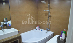 דירה 3-комн 120 m² - איליה צ'בצ'וואדזה, Batumi