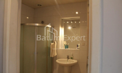 דירה 4-комн 135 m² - יוריבסקאיה, Batumi