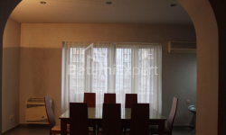 דירה 4-комн 135 m² - יוריבסקאיה, Batumi