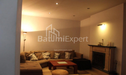 דירה 4-комн 135 m² - יוריבסקאיה, Batumi