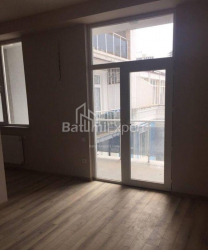דירה 2-комн 76 m² - ניקו פירוסמני, Batumi