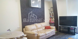 דירה 3-комн 80 m² - המלך פרנבאז, Batumi