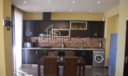דירה 84 מ"ר - איליה צ'בצ'וואדזה, Batumi, גאורגיה