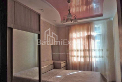 דירה 3-комн 62 m² - וכטנג גורגסלי, Batumi
