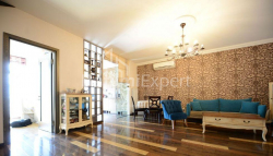 דירה 4-комн 93 m² - וכטנג גורגסלי, Batumi