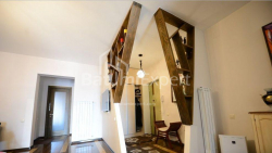 דירה 4-комн 93 m² - וכטנג גורגסלי, Batumi