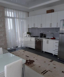 דירה 2-комн 50 m² - ניקו פירוסמני, Batumi