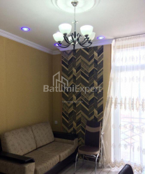 דירה 43 מ"ר - שריף חימשיאשווילי, Batumi, גאורגיה