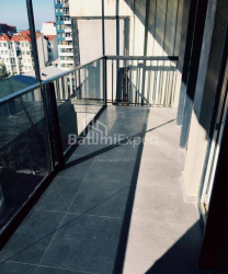 דירה 88 מ"ר - שריף חימשיאשווילי, Batumi, גאורגיה