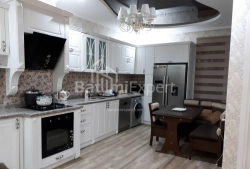 דירה 4-комн 105 m² - יוריבסקאיה, Batumi