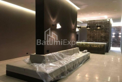 דירה 34 מ"ר - שריף חימשיאשווילי, Batumi, גאורגיה