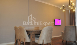 דירה 3-комн 87 m² - יוריבסקאיה, Batumi